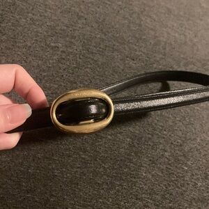 YSL OVAL BUCKLE THIN BELT IN SMOOTH LEATHER